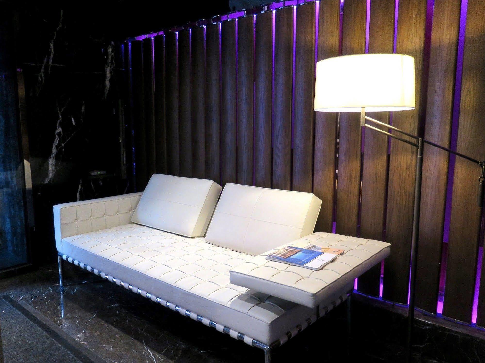 Hotel Pravo Hong Kong Bagian luar foto